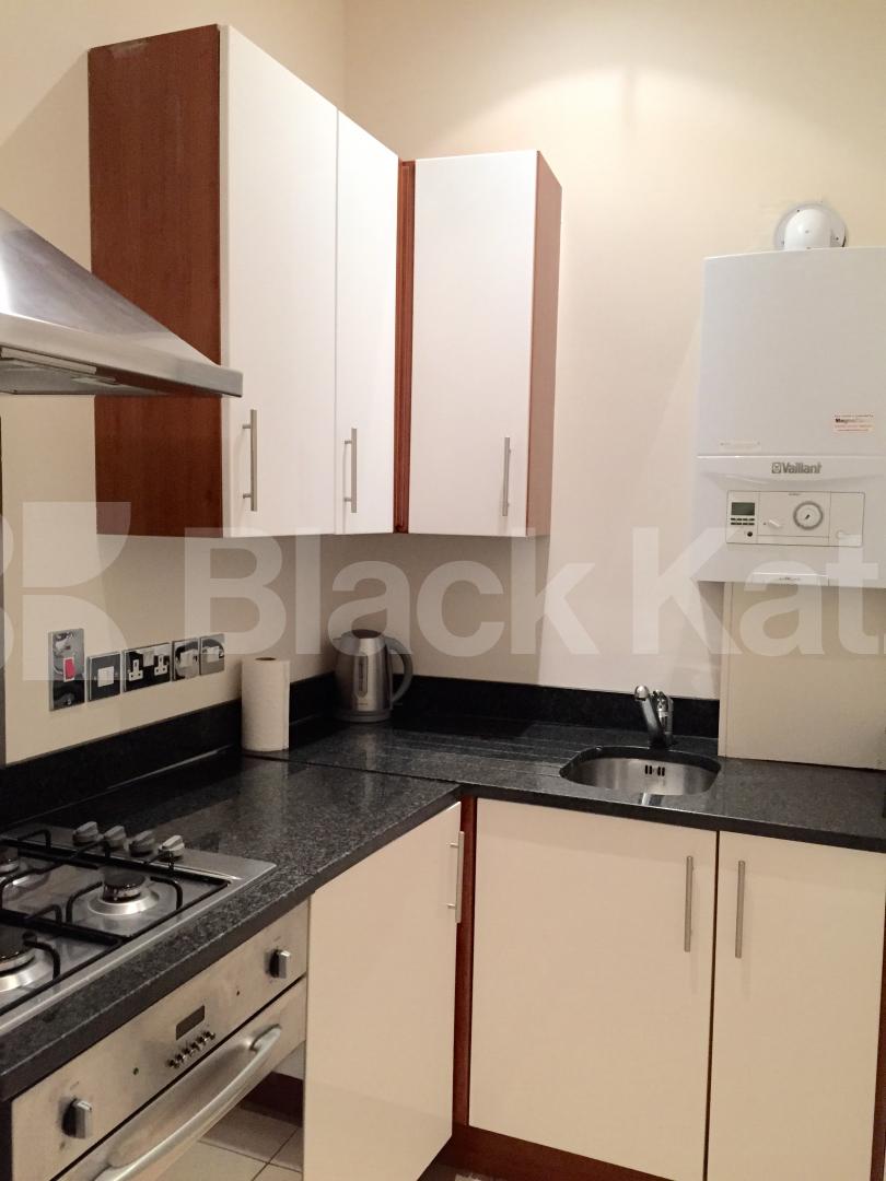 			NEW INSTRUCTION, 2 Bedroom, 1 bath, 1 reception Apartment			 Hayter Road, Brixton 